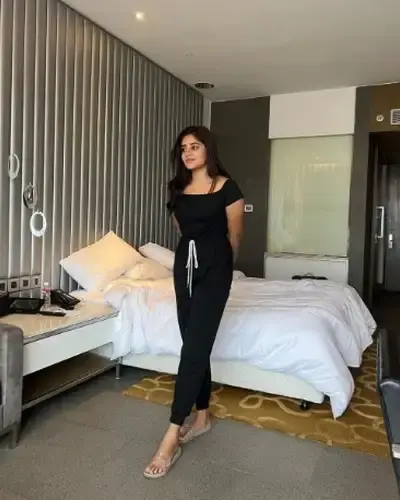 Call Girls Jalalpore Cash On Delivery